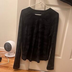 Lululemon Black Camouflage Long Sleeve Shirt